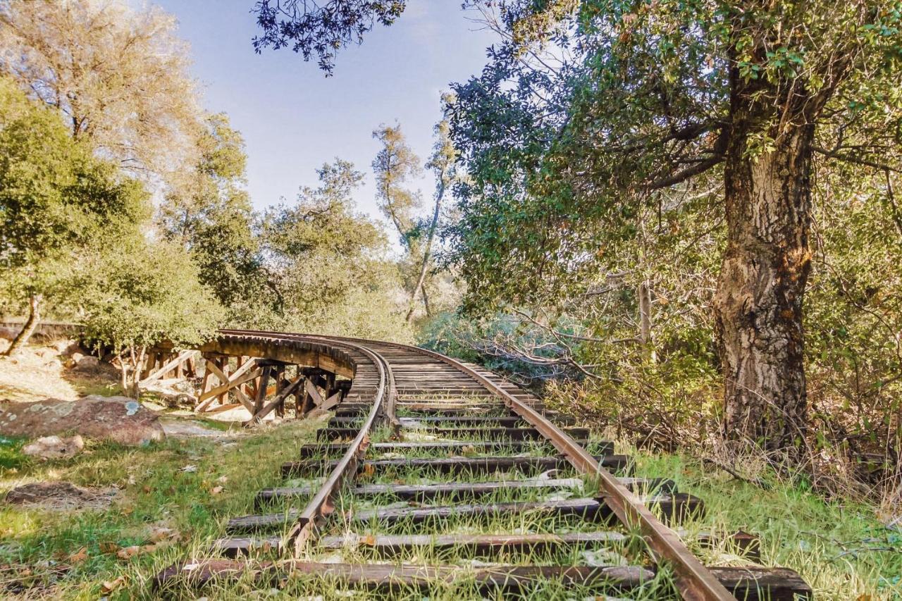Hot Tub Disney Train Track In Julian Amazing Views المظهر الخارجي الصورة